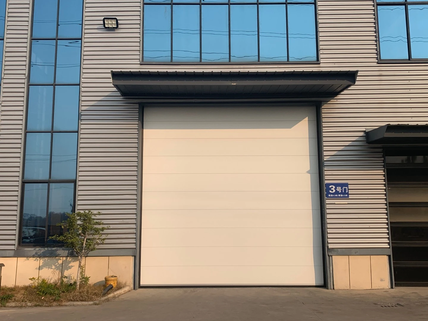 安必信工业门哈尔滨服务站生产基地